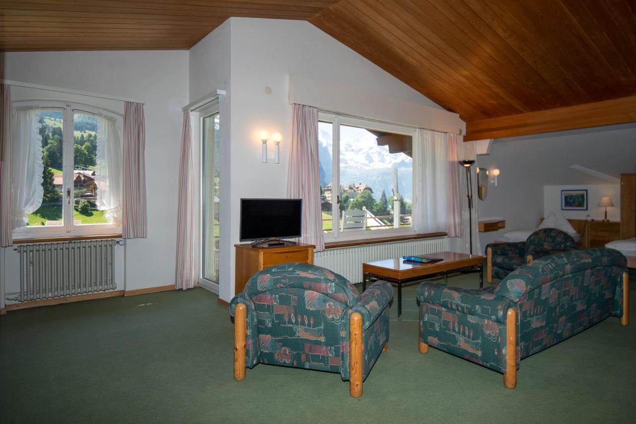 Hotel Berghaus เวงเงน ภายนอก รูปภาพ