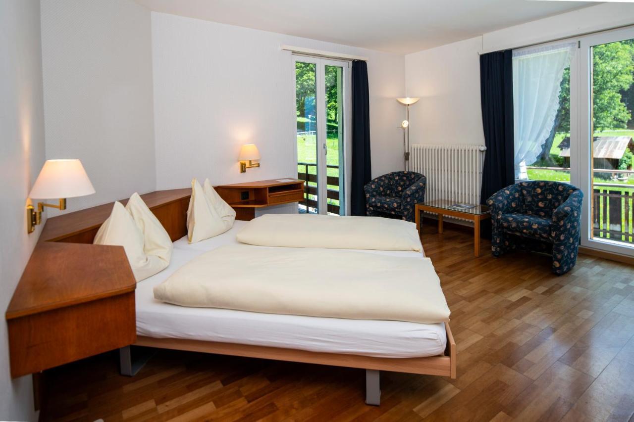 Hotel Berghaus เวงเงน ภายนอก รูปภาพ